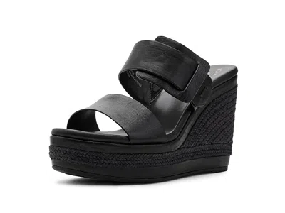 Kork-ease Raya In Black