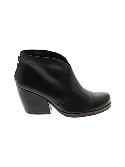 Pre-owned Korks Ankle Boots In Black