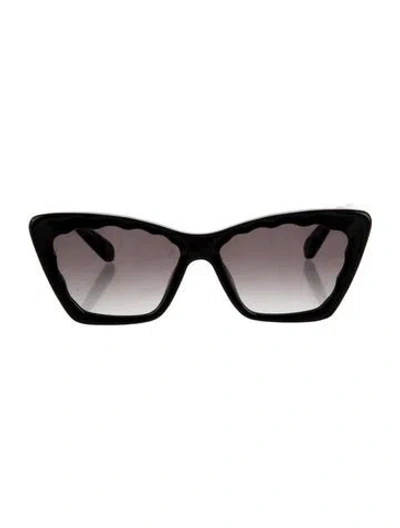 Pre-owned Krewe Cat-eye Gradient Sunglasses In Black