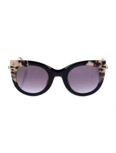Pre-owned Krewe Cat-eye Gradient Sunglasses In Black