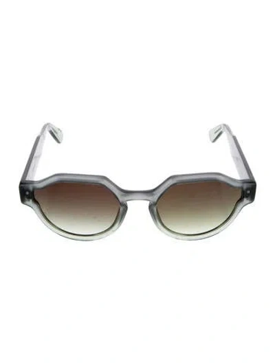 Pre-owned Krewe Cat-eye Gradient Sunglasses In Gray