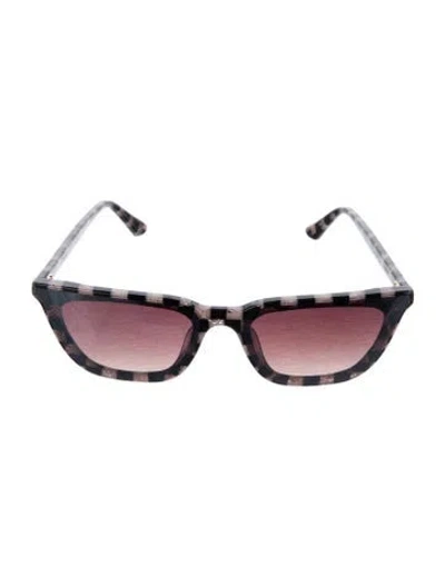 Pre-owned Krewe Cat-eye Gradient Sunglasses In Neutral