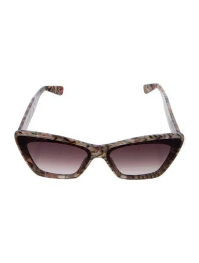 Pre-owned Krewe Cat-eye Gradient Sunglasses In Neutral