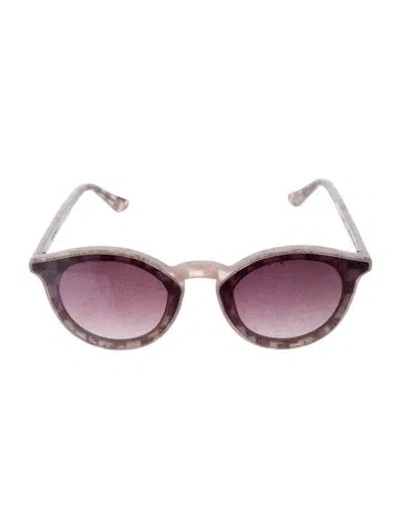 Pre-owned Krewe Cat-eye Gradient Sunglasses In Pink