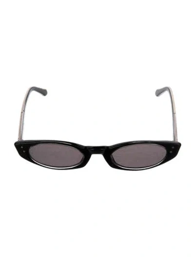 Pre-owned Krewe Cat-eye Tinted Sunglasses In Black