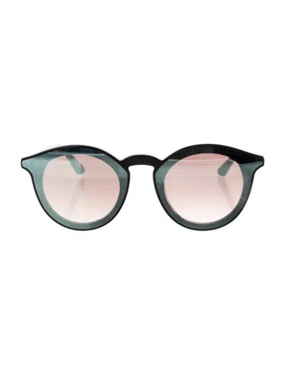 Pre-owned Krewe Round Gradient Sunglasses In Black