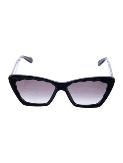 Pre-owned Krewe Square Gradient Sunglasses In Black