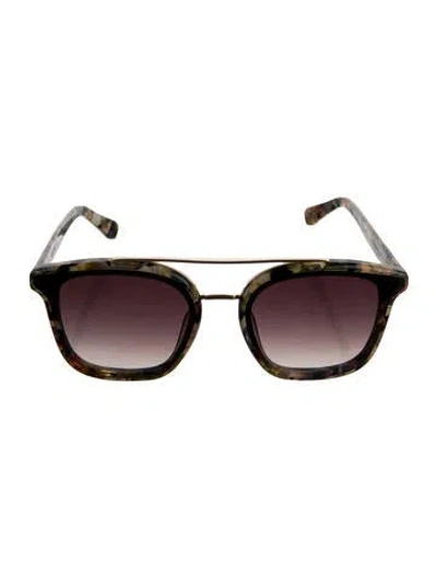 Pre-owned Krewe Square Gradient Sunglasses In Green