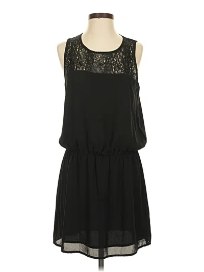 Krisa Casual Dress In Black
