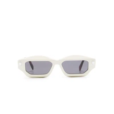 Kuboraum Eyewears In White