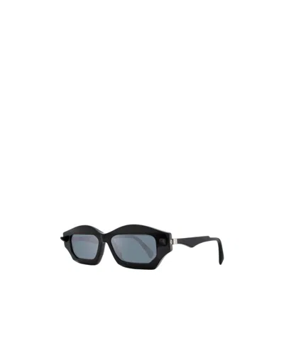 Kuboraum Geometric Frame Sunglasses In Black