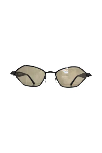 Kuboraum Mask J70 Rh In Gun Metal/ Light Brown