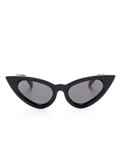 Kuboraum Mask Y3 Cat-eye Frame Sunglasses In Black