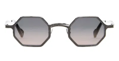Kuboraum Mask Z19 Gmg - Gunmetal / Green Lens Sunglasses In Gray