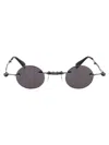 Kuboraum Round Sunglasses In Bb Black