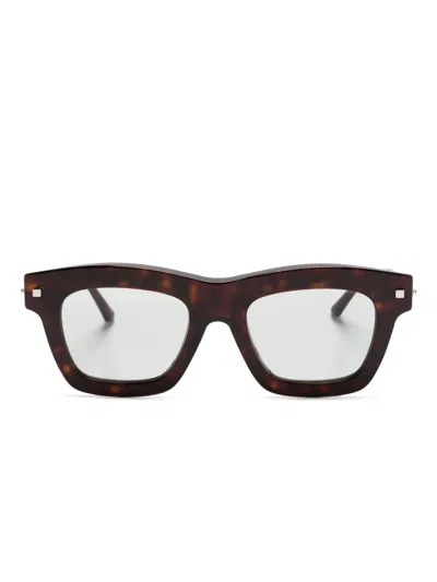 Kuboraum Wayfarer-frame Sunglasses In Braun