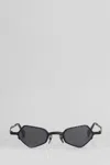 Kuboraum Z25 Sunglasses In Grey Metal Alloy In Black