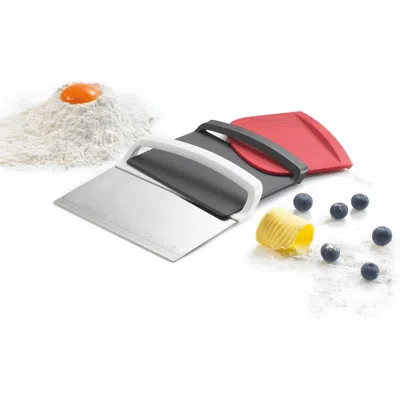 KUCHENPROFI KUCHENPROFI SCRAPER 3 PC SET DOUGH CUTTER, CURVED EDGE AND FLAT EDGE SCRAPER