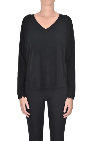 Kujten Cashmere Pullover In Black