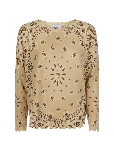 Kujten Paisley-print Sweater In Neutral