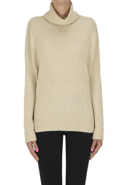Kujten Tila Turtleneck Pullover In Brown