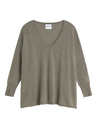 Kujten V-neck Sweater In Green