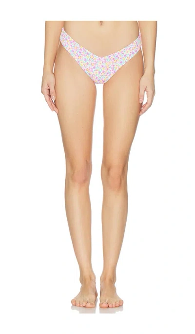 Kulani Kinis Cheeky V Bikini Bottom In White