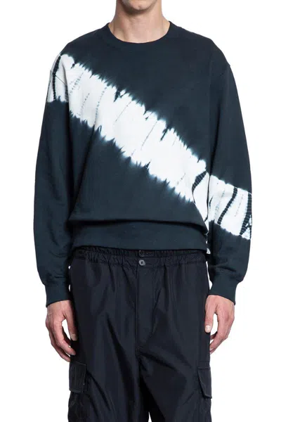 Kuon Sweatshirts In Black