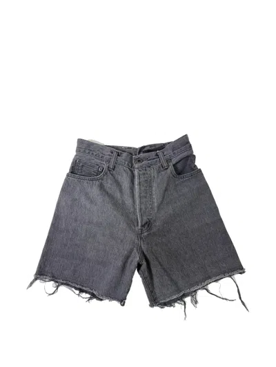Kuro Crossed Denim Shorts In Gray