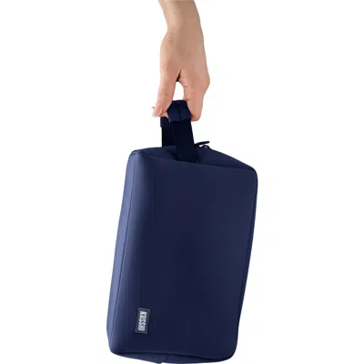 Kusshi Neoprene Dopp Kit In Blue