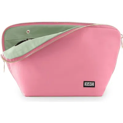 Kusshi Vacationer Makeup Bag