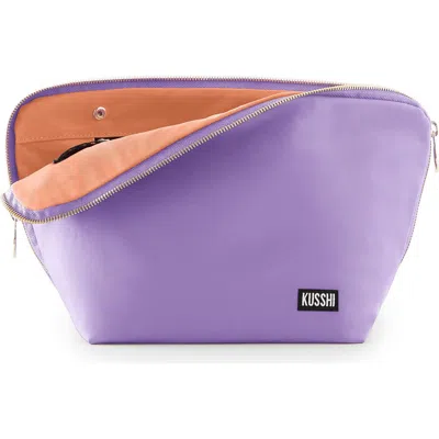 Kusshi Vacationer Makeup Bag