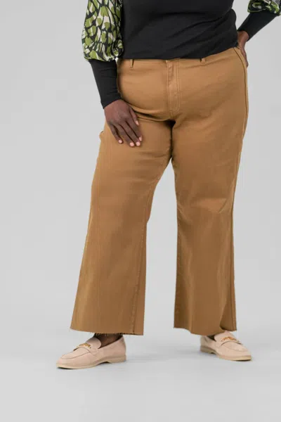 Kut From The Kloth High Rise Wide Leg Jean - Plus In Bronze In Brown