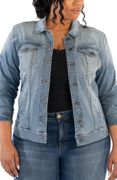 Kut From The Kloth Jacqueline Denim Trucker Jacket In Defender