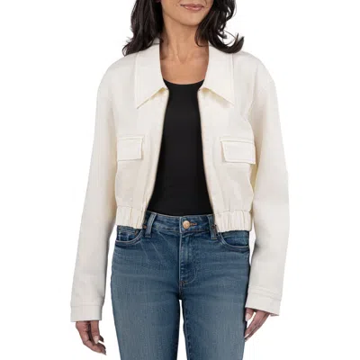 Kut From The Kloth Meadow Zip Crop Denim Jacket In Pearl