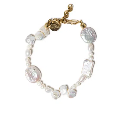 Kybele Studio Women's White Lily Pearl Bracelet