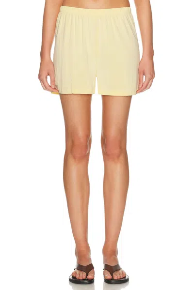 Kye For Fwrd Recline Short In Yellow