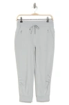 Kyodan Four-way Stretch Woven Capri Pants In Dove