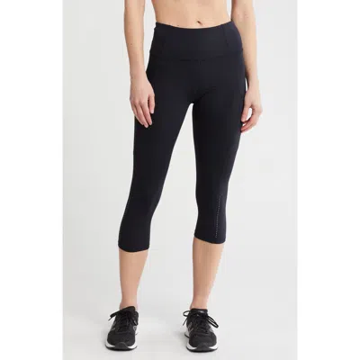 Kyodan Interlock Pocket Capri Leggings In Black