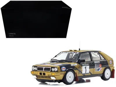Kyosho Lancia Delta Hf 4wd #1 Fabrizio Tabaton - Luciano Tedeschini Winner "rally Piancavallo" (1987) 1/18 