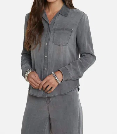 L'AGENCE ISLA DENIM SHIRT IN SOLACE