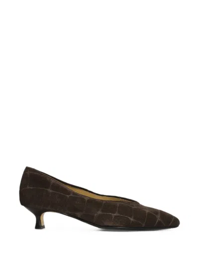L Arianna Croc-effect Suede Pumps In Brown