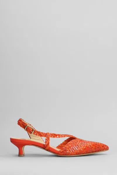 L Arianna Pumps In 橘色