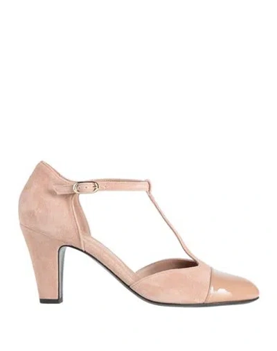 La Belle Woman Pumps Beige Size 10 Leather In Sand