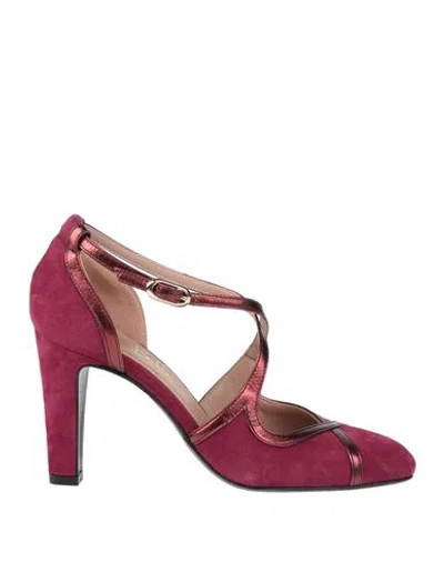 La Belle Woman Pumps Garnet Size 7 Leather In Red