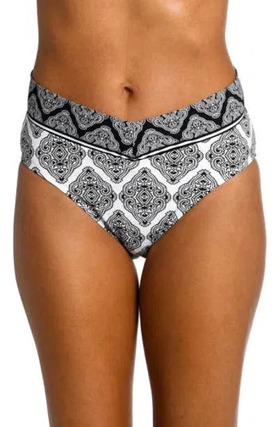 La Blanca Oasis V-front High Waist Bikini Bottoms In Burgundy