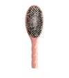 La Bonne Brosse N.02 The Essential Do-it-all Brush In Orange