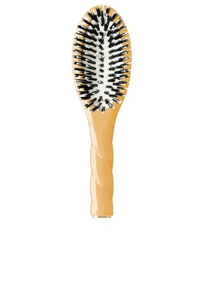 La Bonne Brosse Small Brush N03 In Saffron Yellow