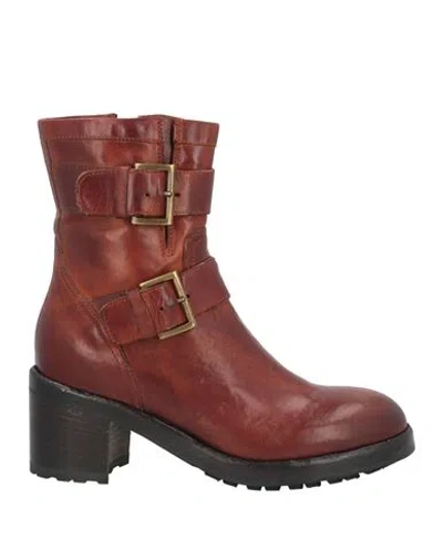 La Bottega Di Lisa Woman Ankle Boots Brown Size 8 Leather