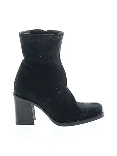 Pre-owned La Canadienne Ankle Boots In Black